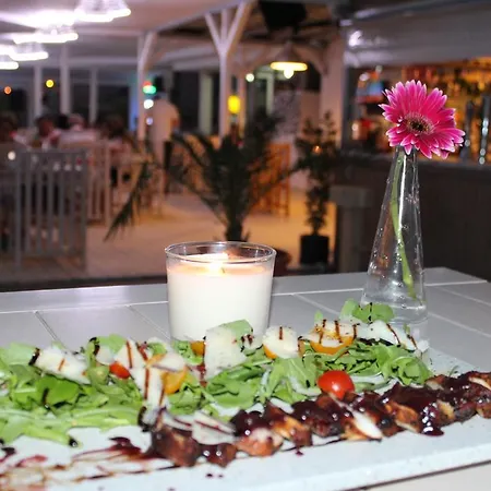Oneiro 3* Mamaia