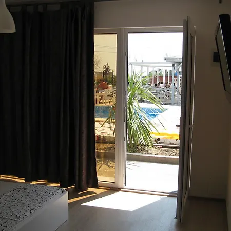 Resort Oneiro