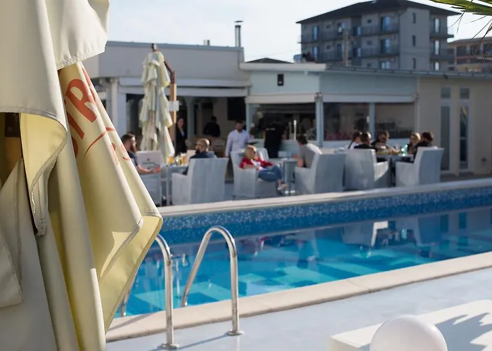 Resort Oneiro Mamaia